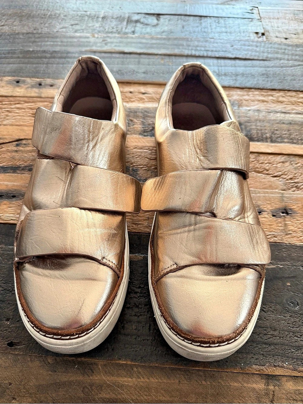 SILENT D + FREE PEOPLE ROSE GOLD Velcro sneakers